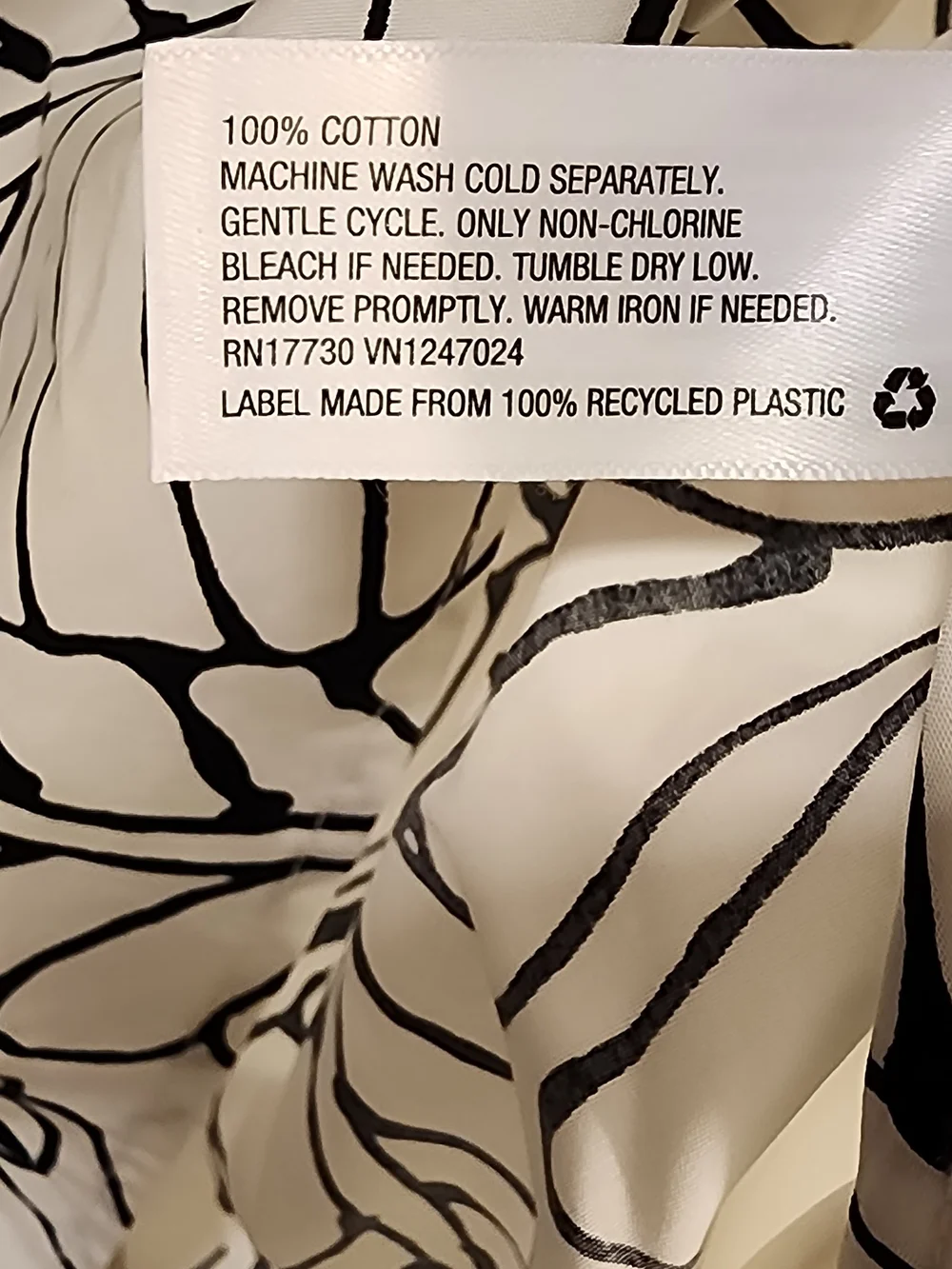 Fe Noel x Target NWT One-Shoulder Black & White Leaf-Print Tie Front Crop Top - Picture 6 of 8